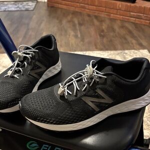 New Balance Men's Black and White Athletic Shoes